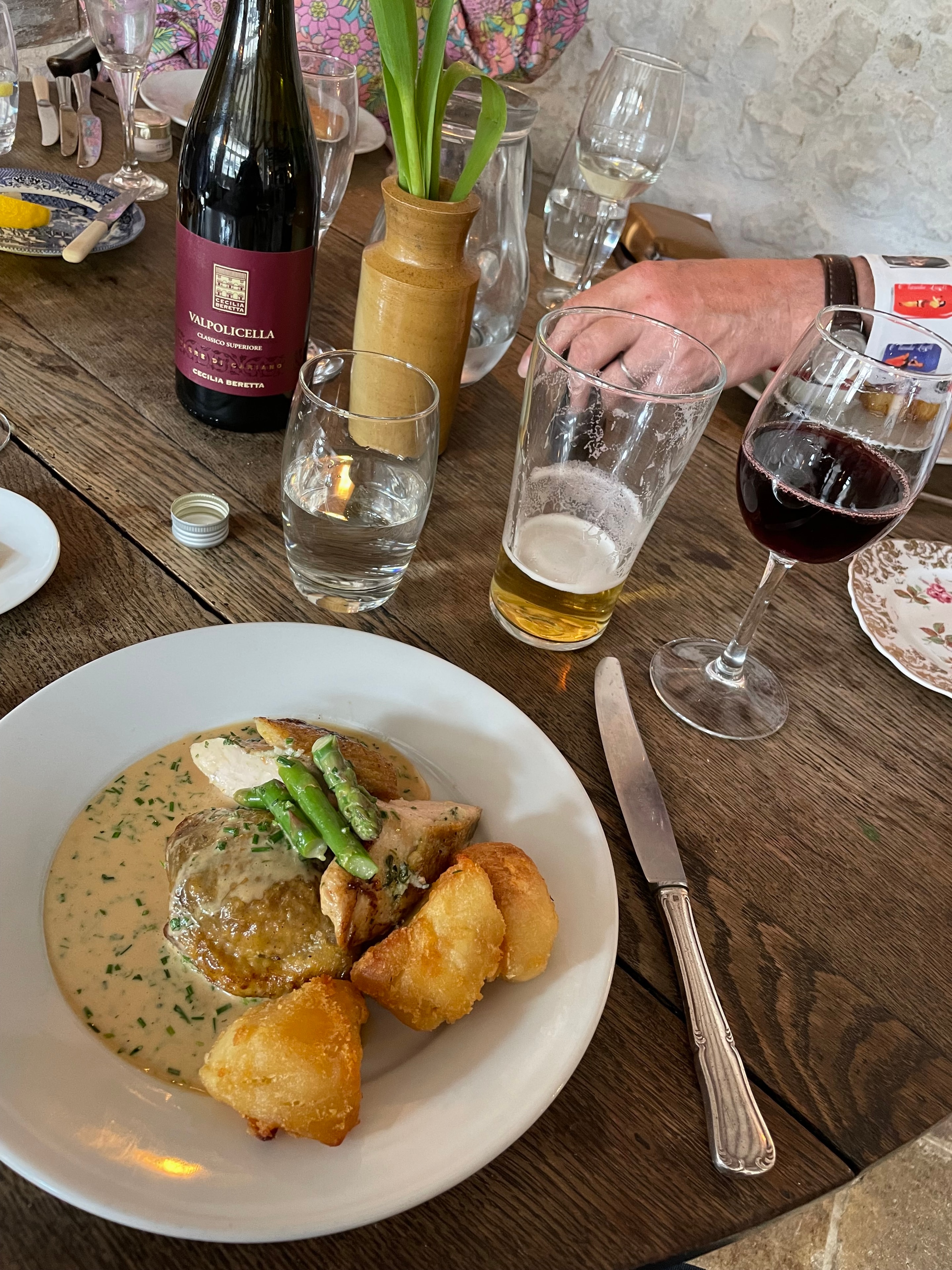 Guest photo: roast chicken with creamed green beans and roast potatoes at The Red Lion, Soham