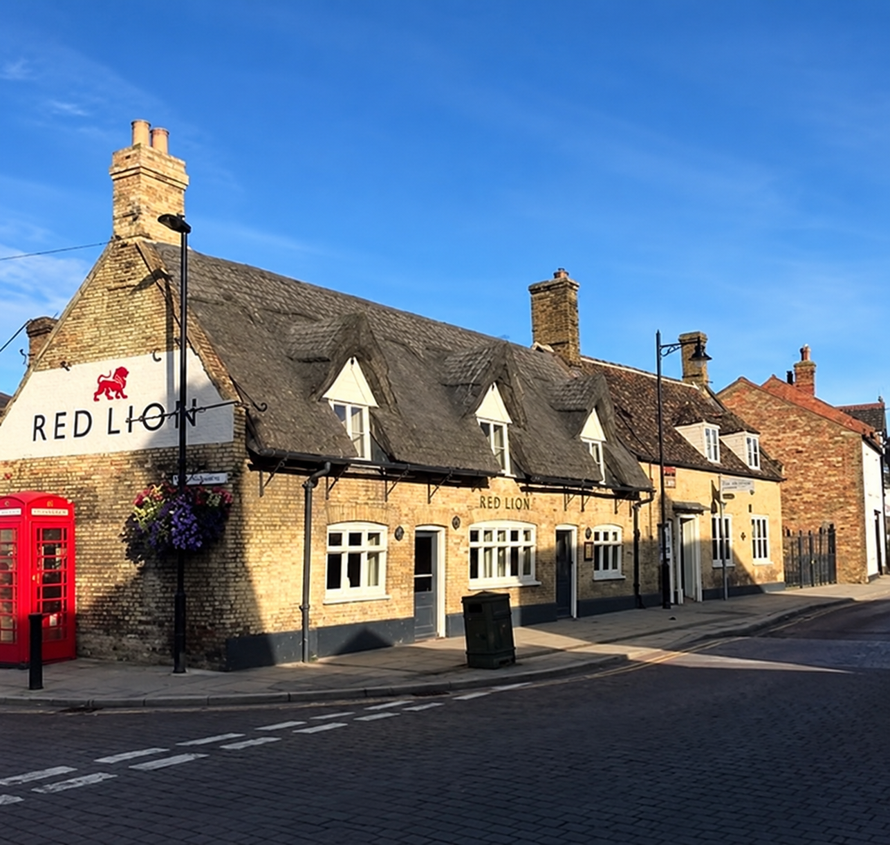 The Red Lion pub frontage, Soham